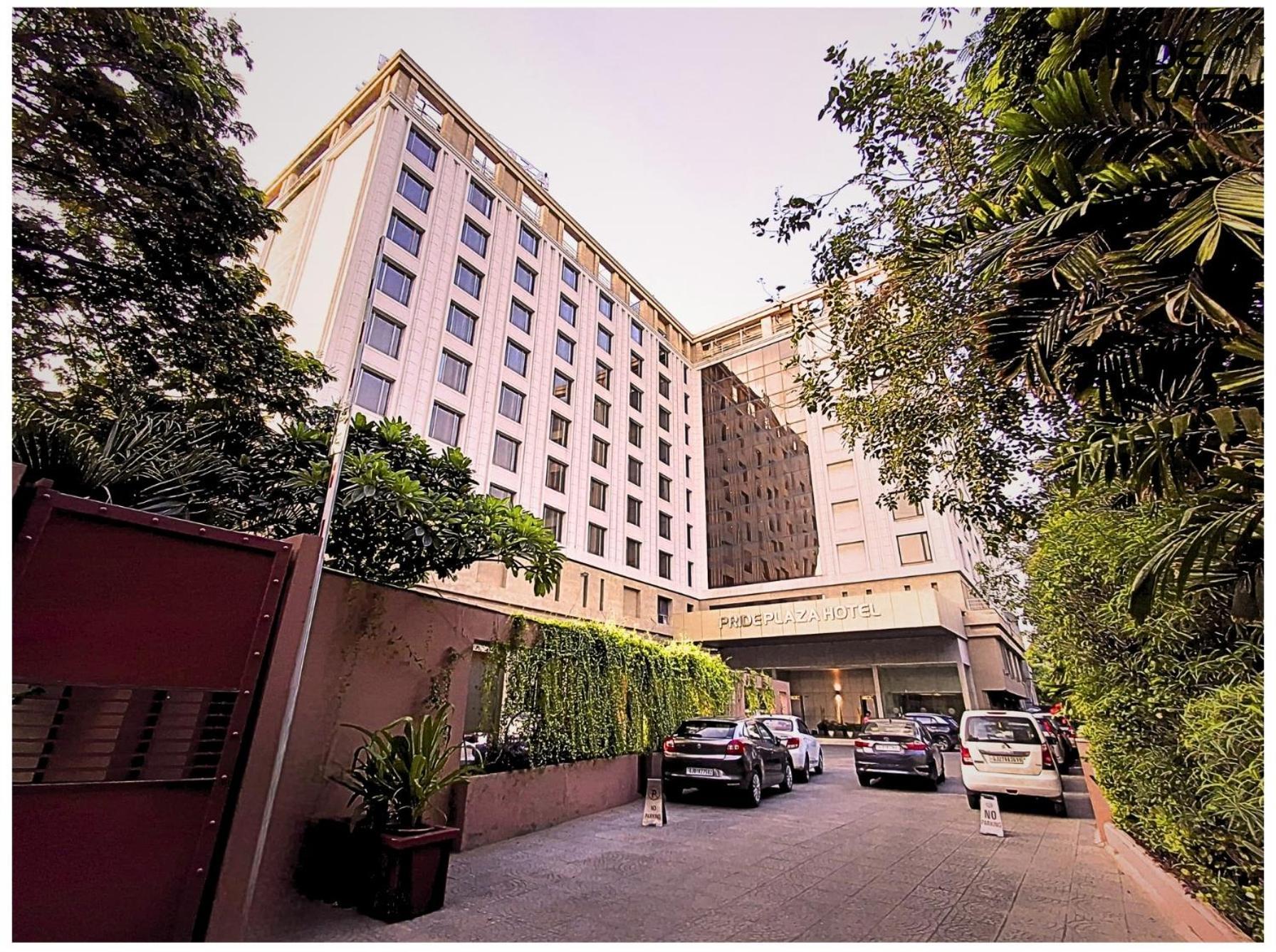 Hotel Pride Plaza Hotel, 5*